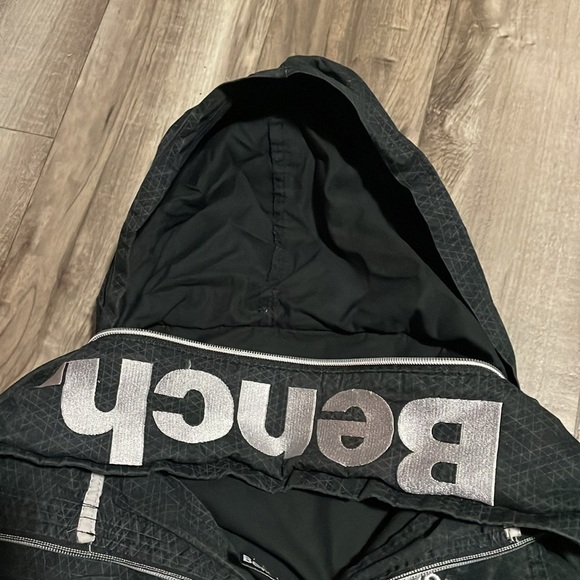 Bench Jacket - Picture 5 of 5